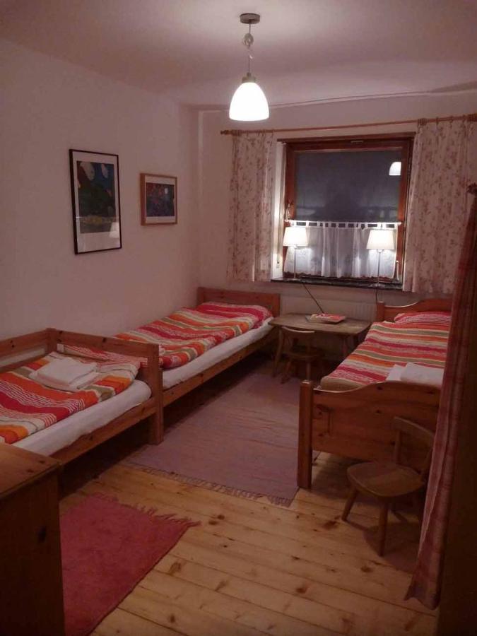 Апартаменты Haus Hollerbusch Нойнбург-форм-Вальд Экстерьер фото