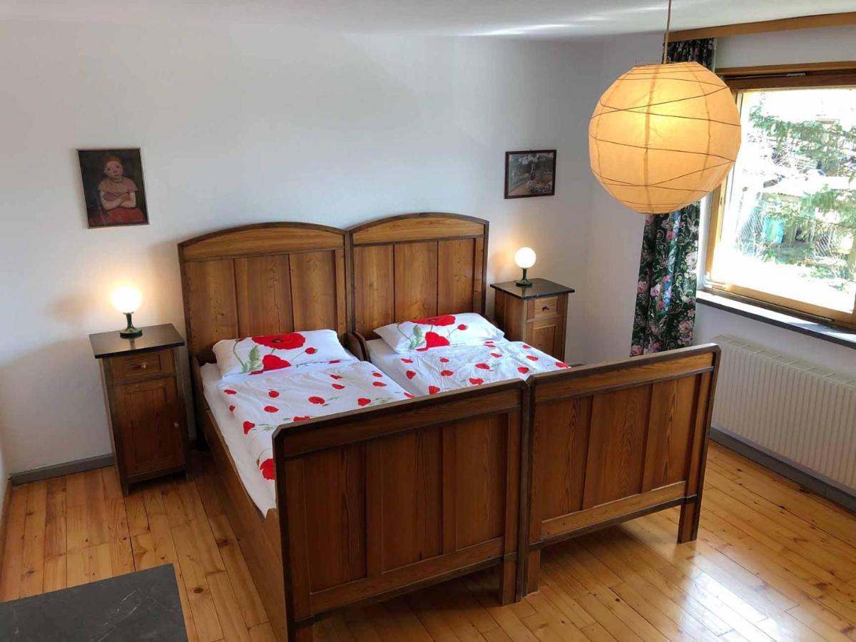 Апартаменты Haus Hollerbusch Нойнбург-форм-Вальд Экстерьер фото